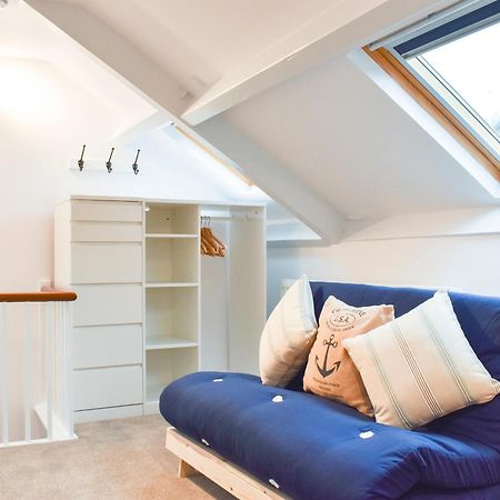 Darton Cottage Уитби Экстерьер фото