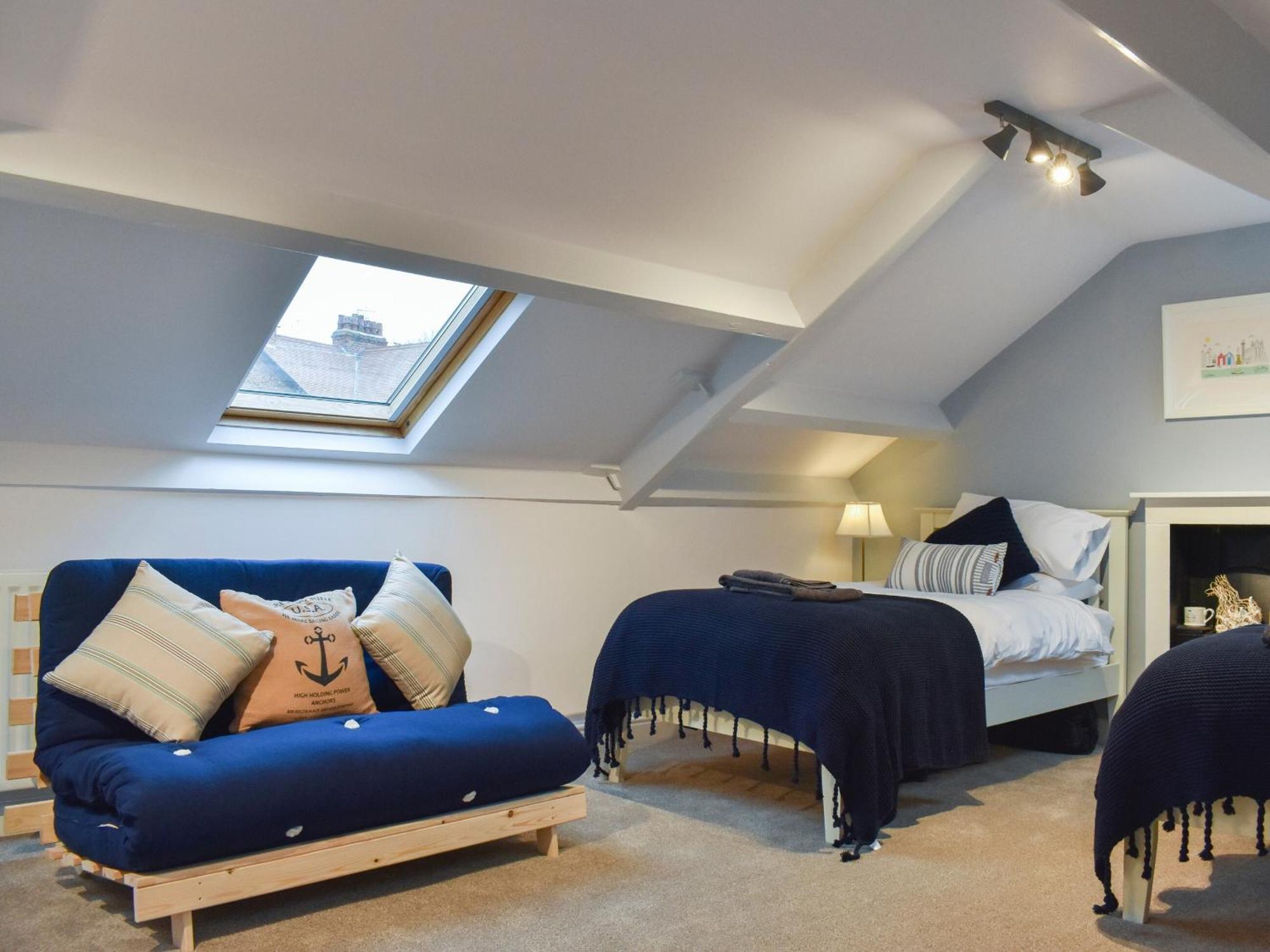 Darton Cottage Уитби Экстерьер фото